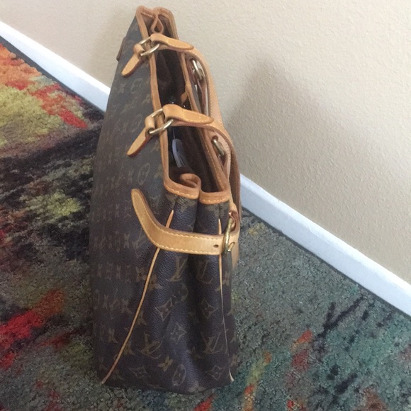 SOLD Louis Vuitton Shoulder bag - Picture 4 of 16